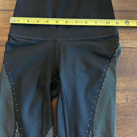 Lululemon Mapped Out High-Rise Leggings 28"
Black Print Size 2 W5CEQS - Picture 9 of 12
